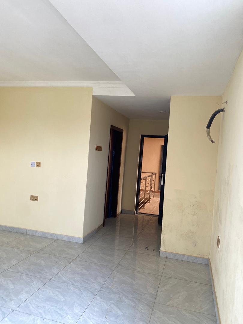 WhatsApp Image 2025-09-30 at 15.30.39