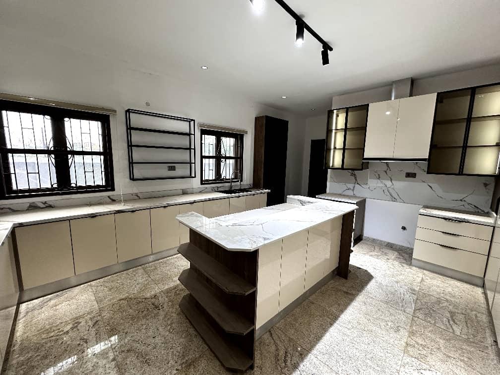 WhatsApp Image 2025-10-11 at 17.38.54 (1)